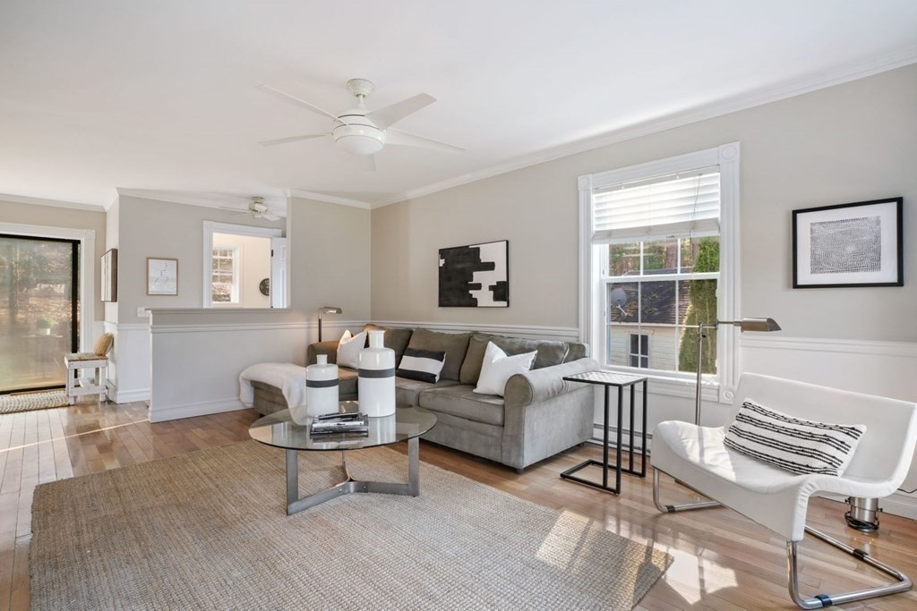 207 Cushing Street Hingham, MA 02043 - Photo 4 of 36