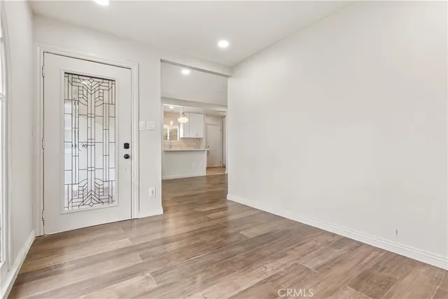 $3,500 | 11639 Menlo Avenue, Hawthorne, CA 90250