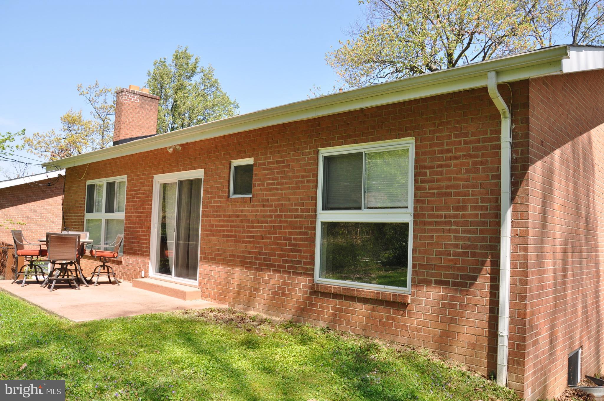 913 Cromwell Bridge Road Towson, MD 21286 - Photo 14 of 67 Exterior (Rear)