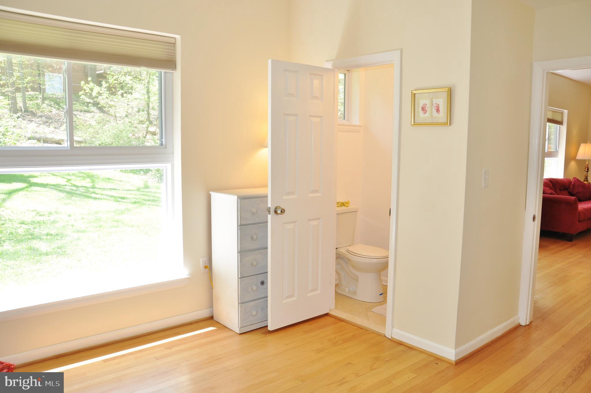 913 Cromwell Bridge Road Towson, MD 21286 - Photo 28 of 67 Bedroom