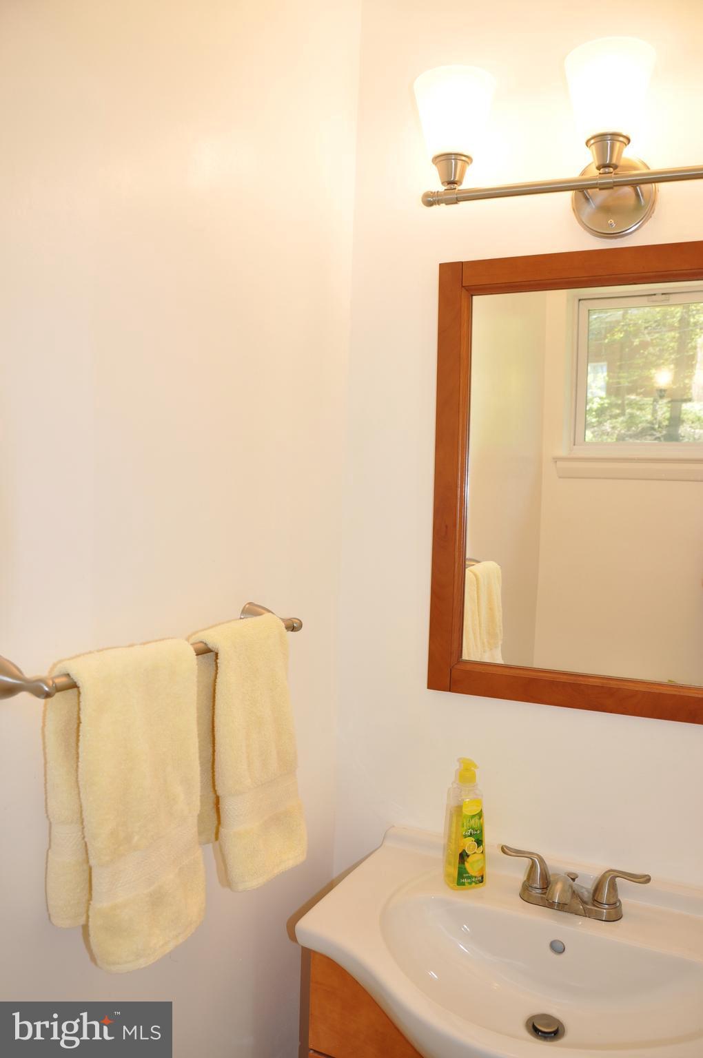 913 Cromwell Bridge Road Towson, MD 21286 - Photo 29 of 67 Bath