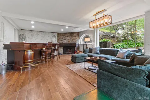 $1,100,000 | 70 Spring Valley Road, Ossining, NY 10562