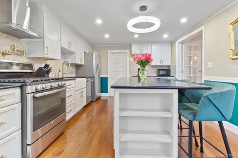 $1,100,000 | 70 Spring Valley Road, Ossining, NY 10562