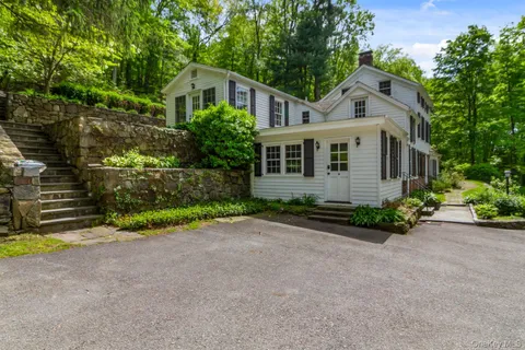 $1,100,000 | 70 Spring Valley Road, Ossining, NY 10562