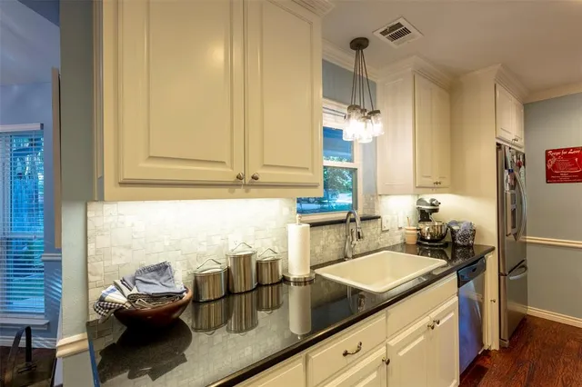 $888,777 | 3612 Granada Trail, Denton, TX 76205