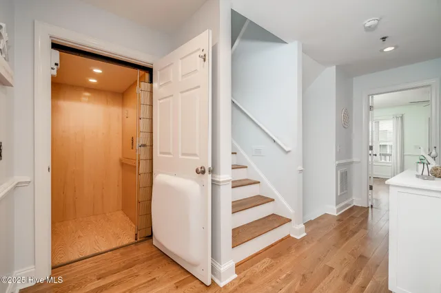 $3,200 | 202 Dobbs Street, Unit C, Atlantic Beach, NC 28512