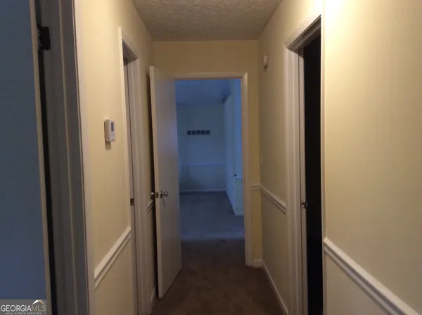 an empty room with an empty space