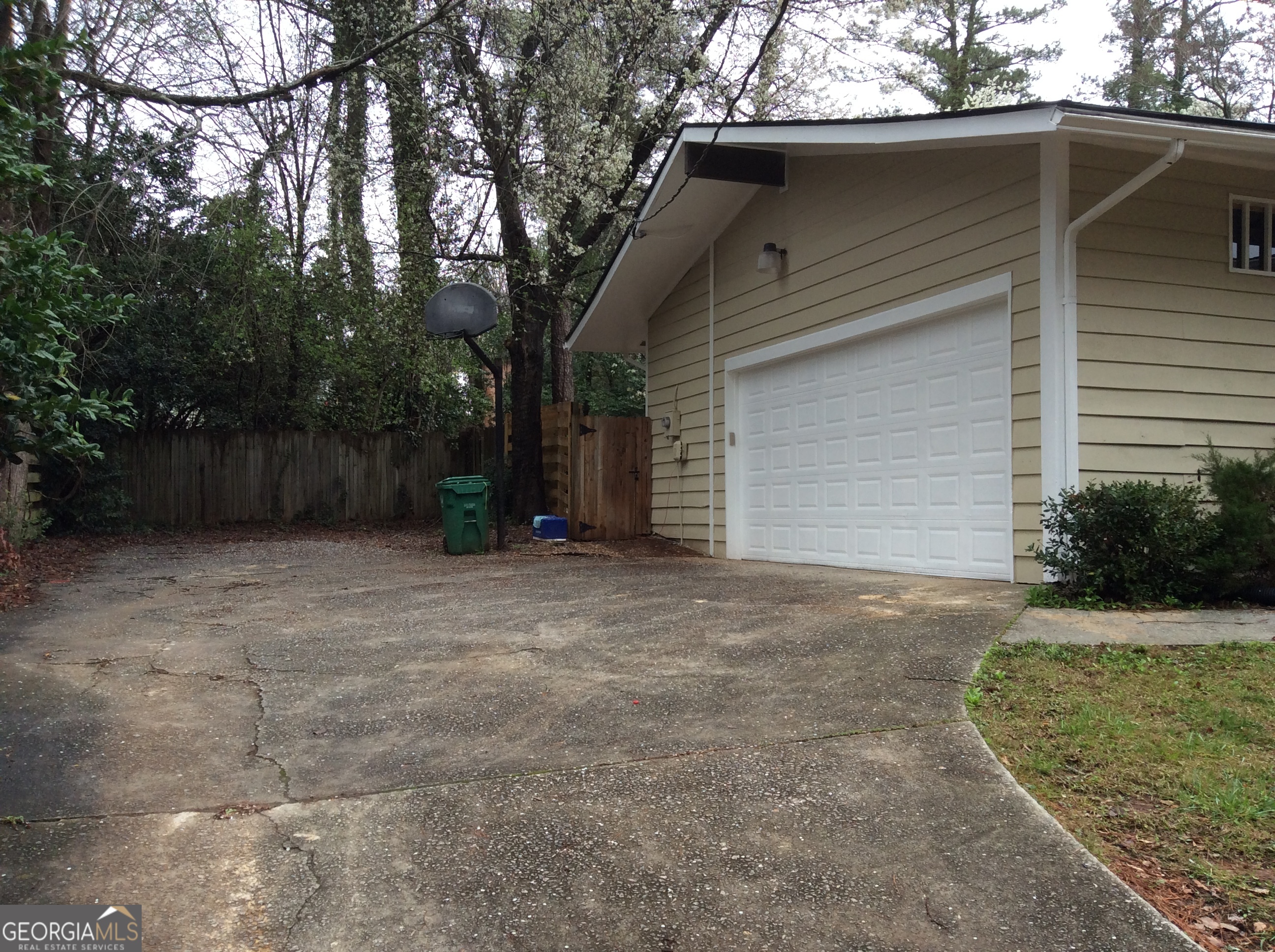 5022 Rock Springs Road Lithonia, GA 30038 - Photo 2 of 35