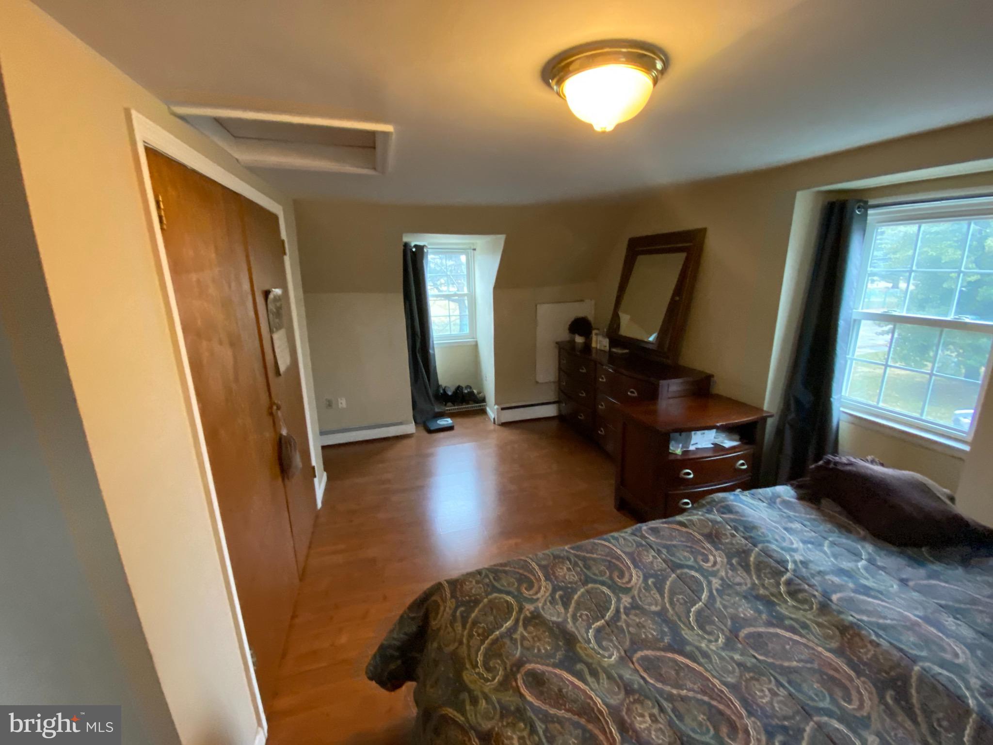 301 Baily Road Lansdowne, PA 19050 - Photo 22 of 52 2nd fl front bedroom