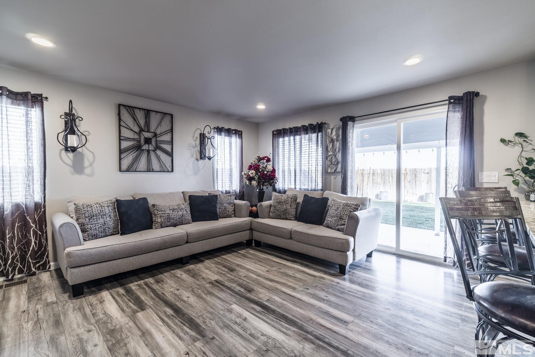 8943 Red Baron Boulevard Reno, NV 89506 - Photo 12 of 29 Photo 12