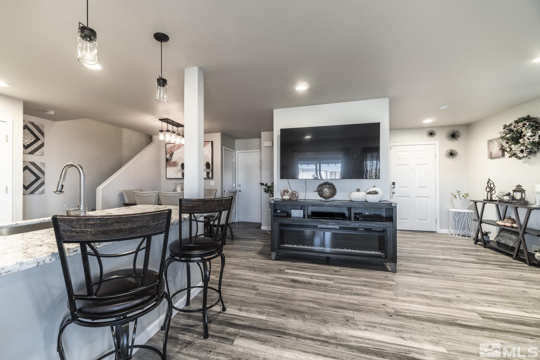 8943 Red Baron Boulevard Reno, NV 89506 - Photo 5 of 29 Photo 5