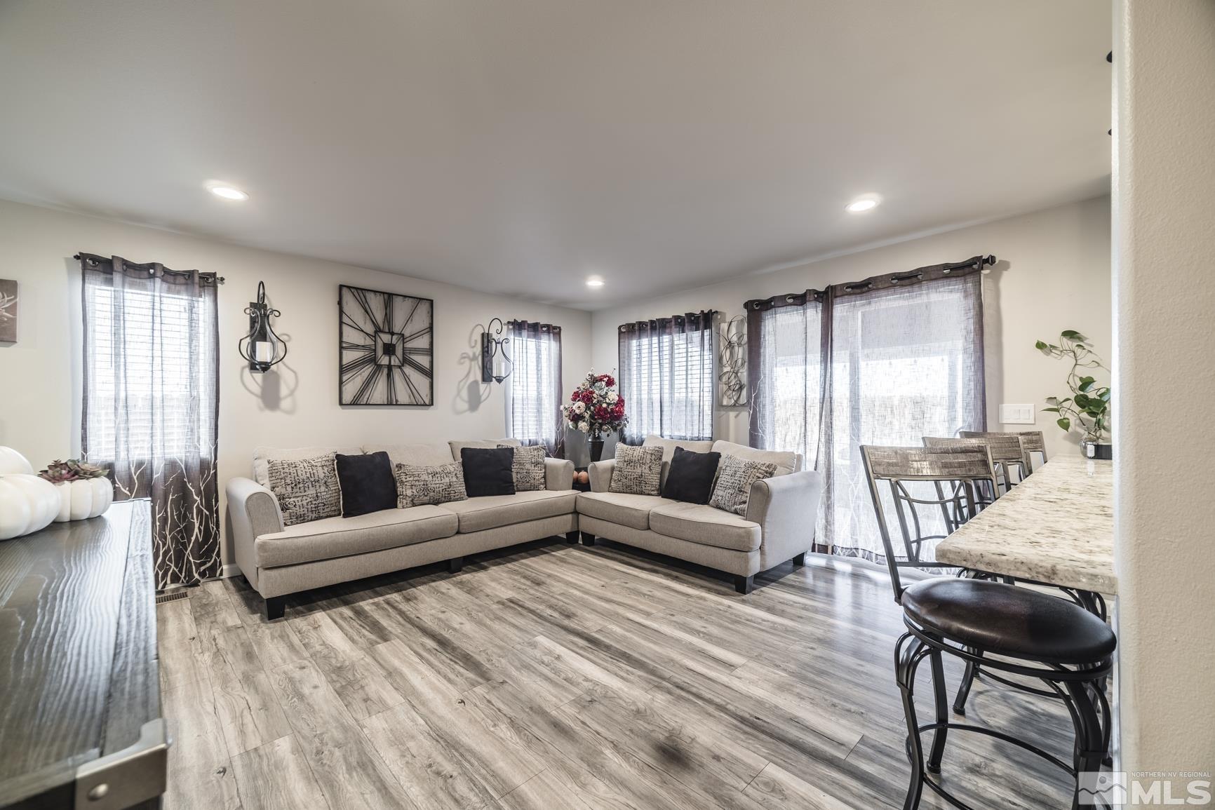 8943 Red Baron Boulevard Reno, NV 89506 - Photo 7 of 29 Photo 7