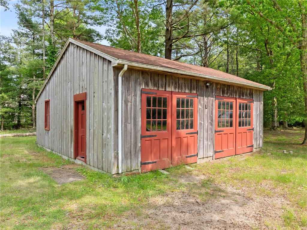 329 Hog House Hill Road Exeter, RI 02822 - Photo 13 of 49