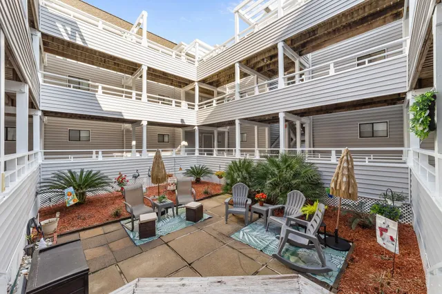 $269,000 | 351 Lake Arrowhead Road, Unit 211, Myrtle Beach, SC 29572