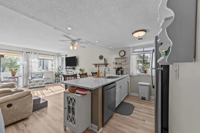 $269,000 | 351 Lake Arrowhead Road, Unit 211, Myrtle Beach, SC 29572