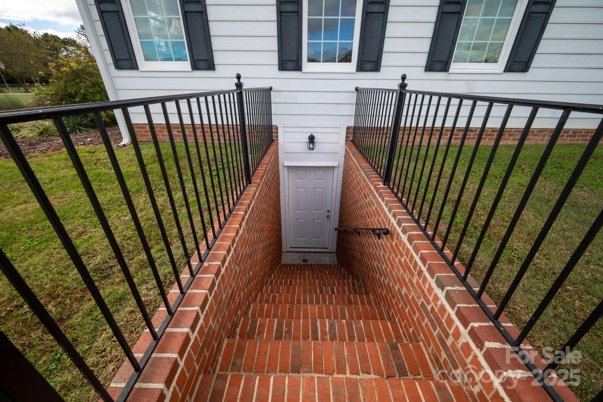 400 Ratledge Road Mocksville, NC 27028 - Photo 29 of 48 a view of balcony with wooden floor and fence