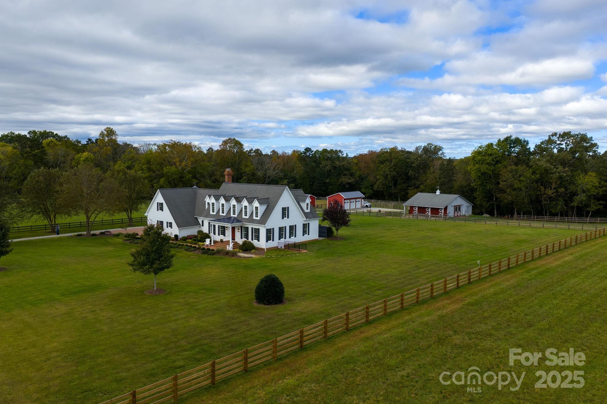 400 Ratledge Road Mocksville, NC 27028 - Photo 47 of 48 a view of a house with garden