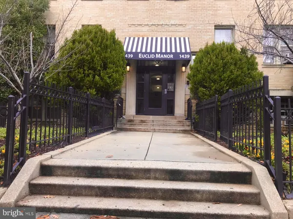 $1,600 | 1439 Euclid Street Northwest, Unit 202, Washington, DC 20009