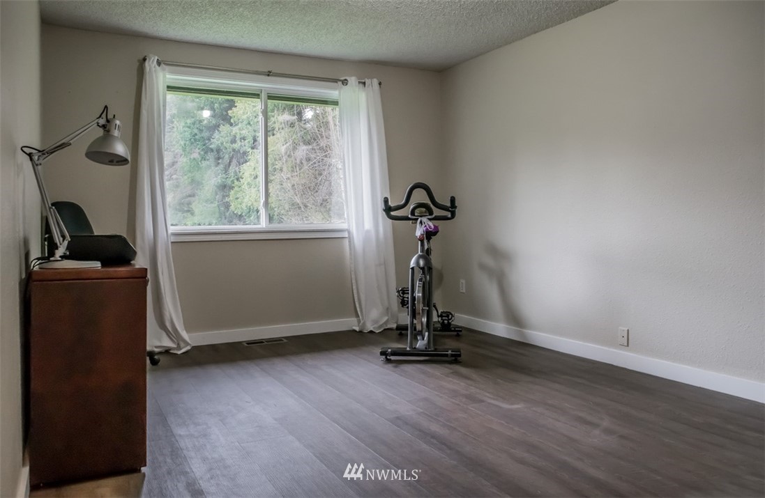 414 Newberg Road Snohomish, WA 98290 - Photo 16 of 31