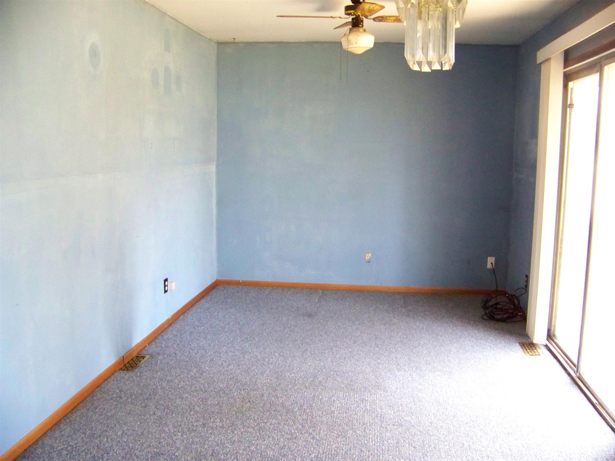 1833 Stanhope Road Springfield, IL 62702 - Photo 6 of 11