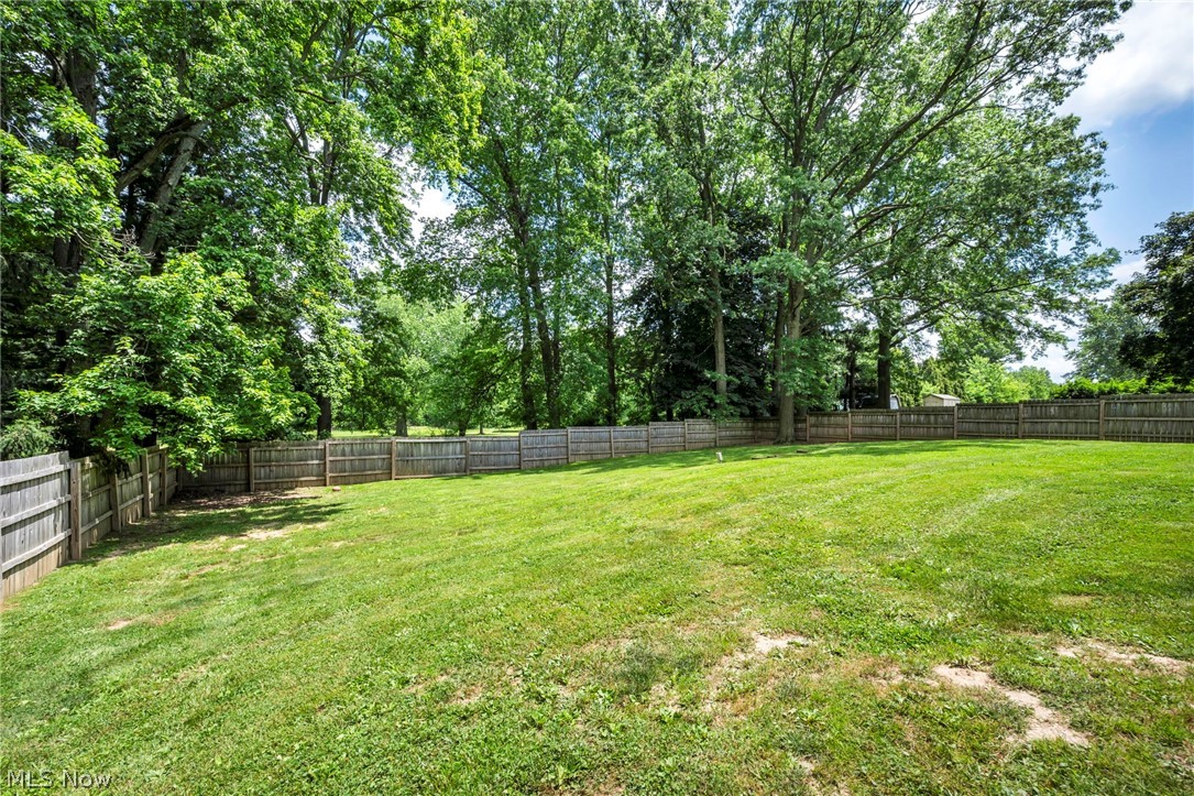 4717 Shriver Road North Canton, OH 44720 - Photo 48 of 49