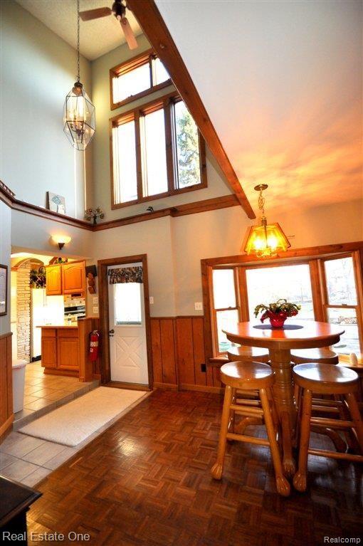 1700 Silver Bell Road Rochester, MI 48306 - Photo 3 of 25 2 Story Foyer w/Brkfst Nook
