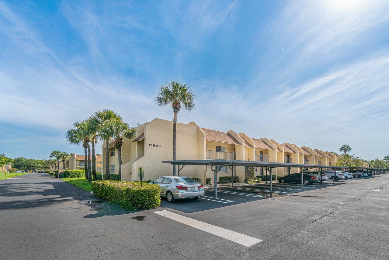 2945 Southwest 22nd Avenue, Unit 2070 Delray Beach, FL 33445 - Photo 23 of 29 001-2945Southwest22ndAvenue-DelrayBeach-