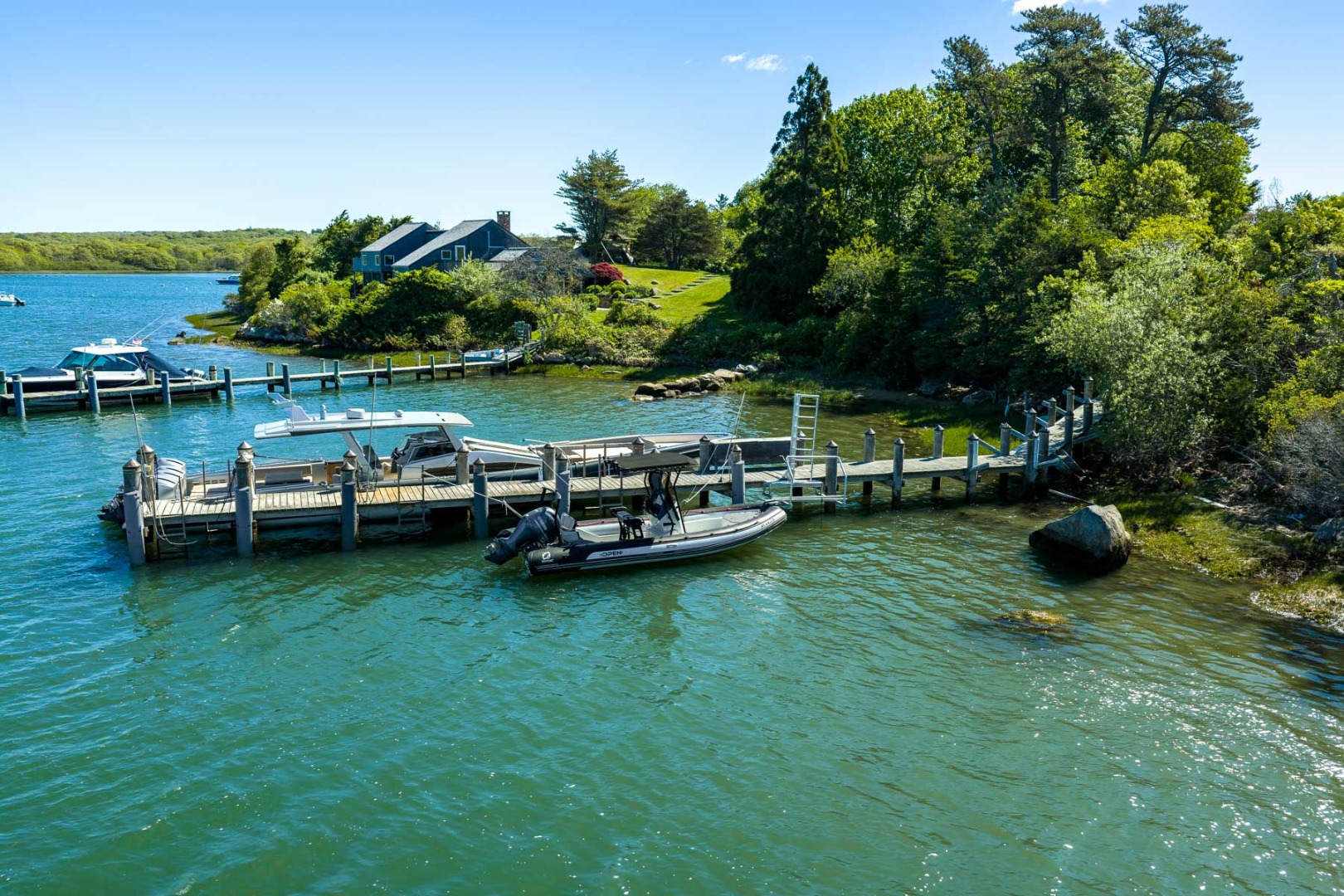 18 Point Inner Way Chilmark, MA 02535 - Photo 11 of 65