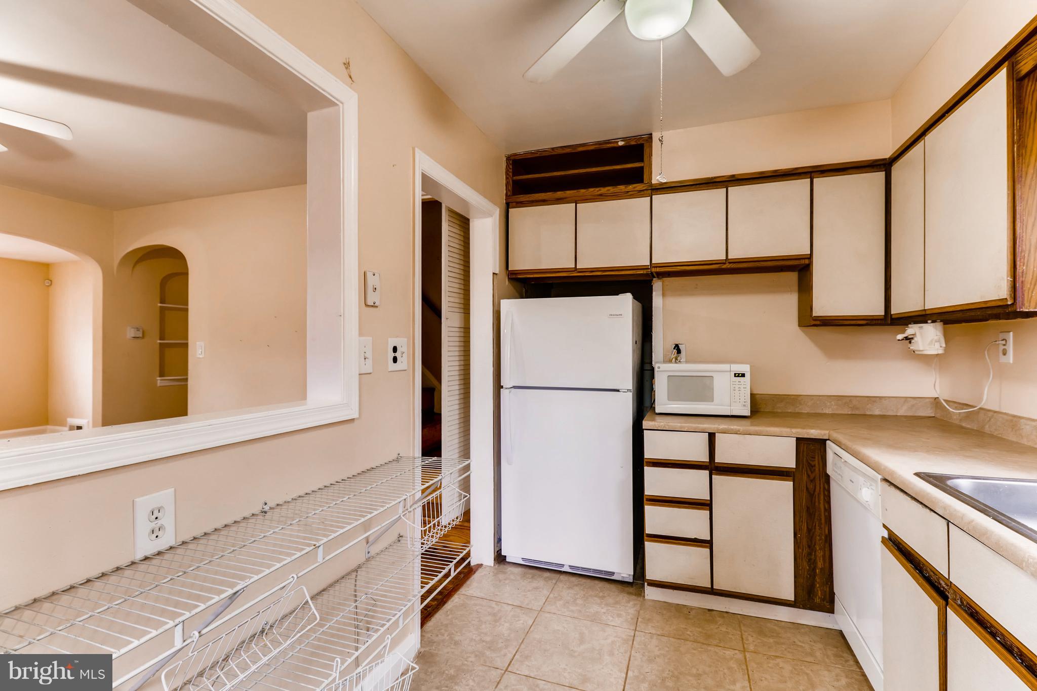 2247 Southland Road Baltimore, MD 21207 - Photo 12 of 33 Gallery Image 12