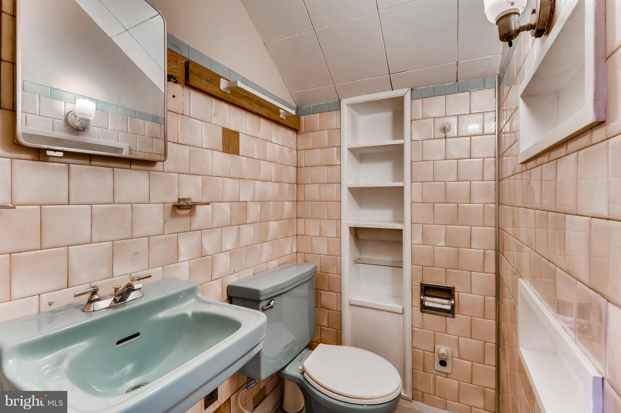 2247 Southland Road Baltimore, MD 21207 - Photo 24 of 33 Gallery Image 24