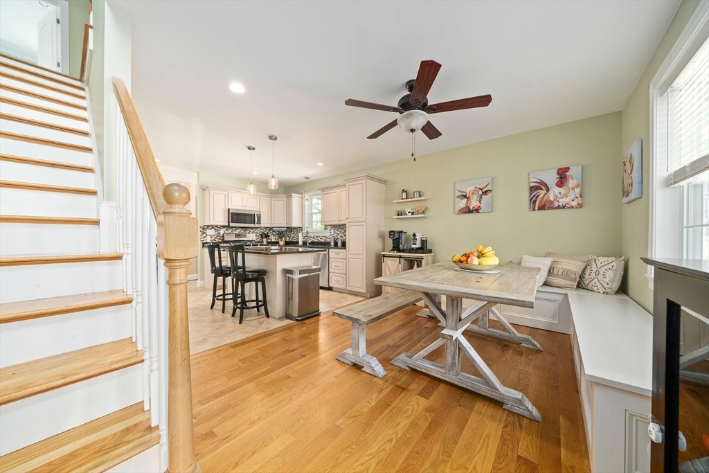 92 Clinton Road Weymouth, MA 02189 - Photo 5 of 29 Gallery Image 5