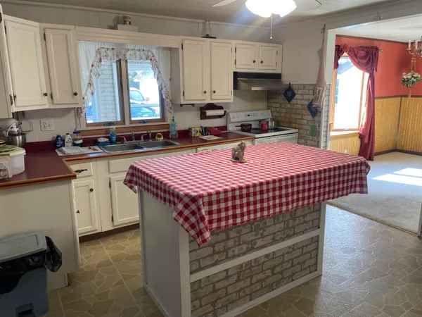 $169,900 | 11 Martin Road, Fort Fairfield, ME 04742
