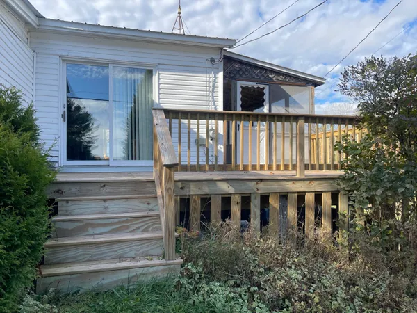 $169,900 | 11 Martin Road, Fort Fairfield, ME 04742