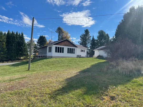 $169,900 | 11 Martin Road, Fort Fairfield, ME 04742