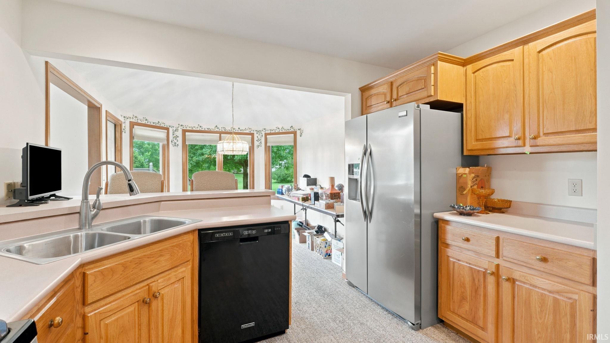 2425 Shore Oaks Pass Fort Wayne, IN 46814 - Photo 10 of 47