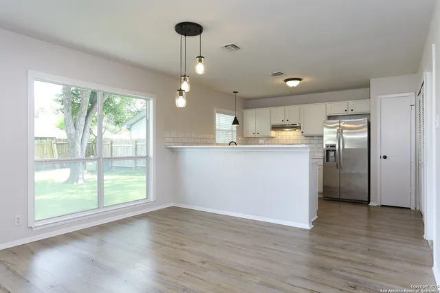 $1,695 | 5146 Tom Stafford Drive, Kirby, TX 78219