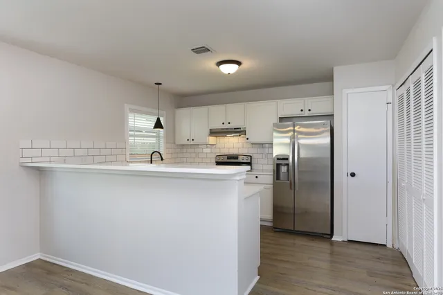 $1,695 | 5146 Tom Stafford Drive, Kirby, TX 78219