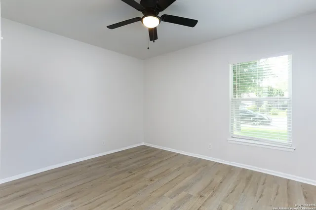 $1,695 | 5146 Tom Stafford Drive, Kirby, TX 78219