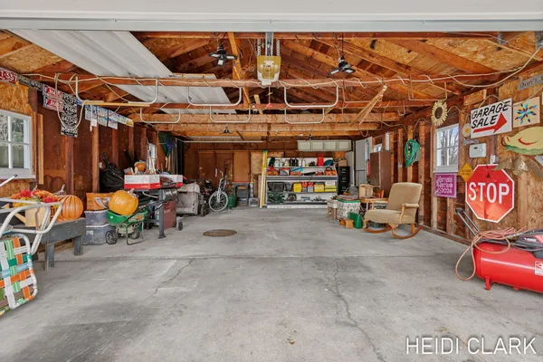 $290,000 | 4337 Flamingo Avenue Southwest, Wyoming, MI 49509