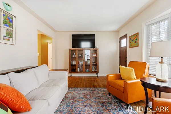 $290,000 | 4337 Flamingo Avenue Southwest, Wyoming, MI 49509