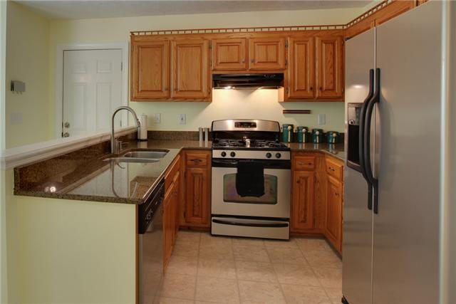 2010 Spring Meadow Circle Spring Hill, TN 37174 - Photo 4 of 20 Gallery Image 4