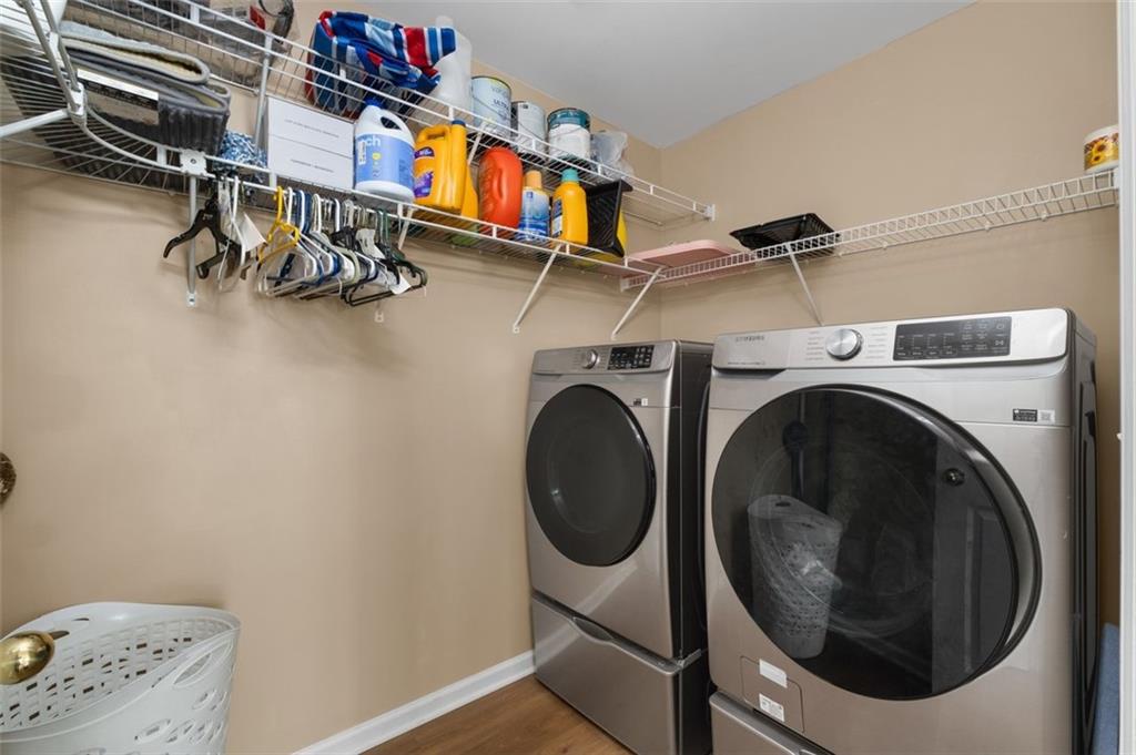 19 Creekside View Hiram, GA 30141 - Photo 27 of 46 a utility room with dryer and washer