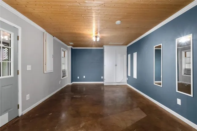 an empty room with closet