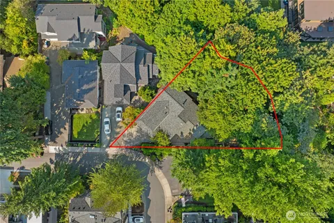 $1,795,000 | 520 2nd Avenue South, Kirkland, WA 98033