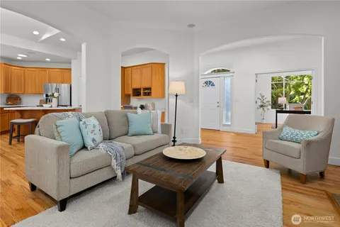 $1,795,000 | 520 2nd Avenue South, Kirkland, WA 98033