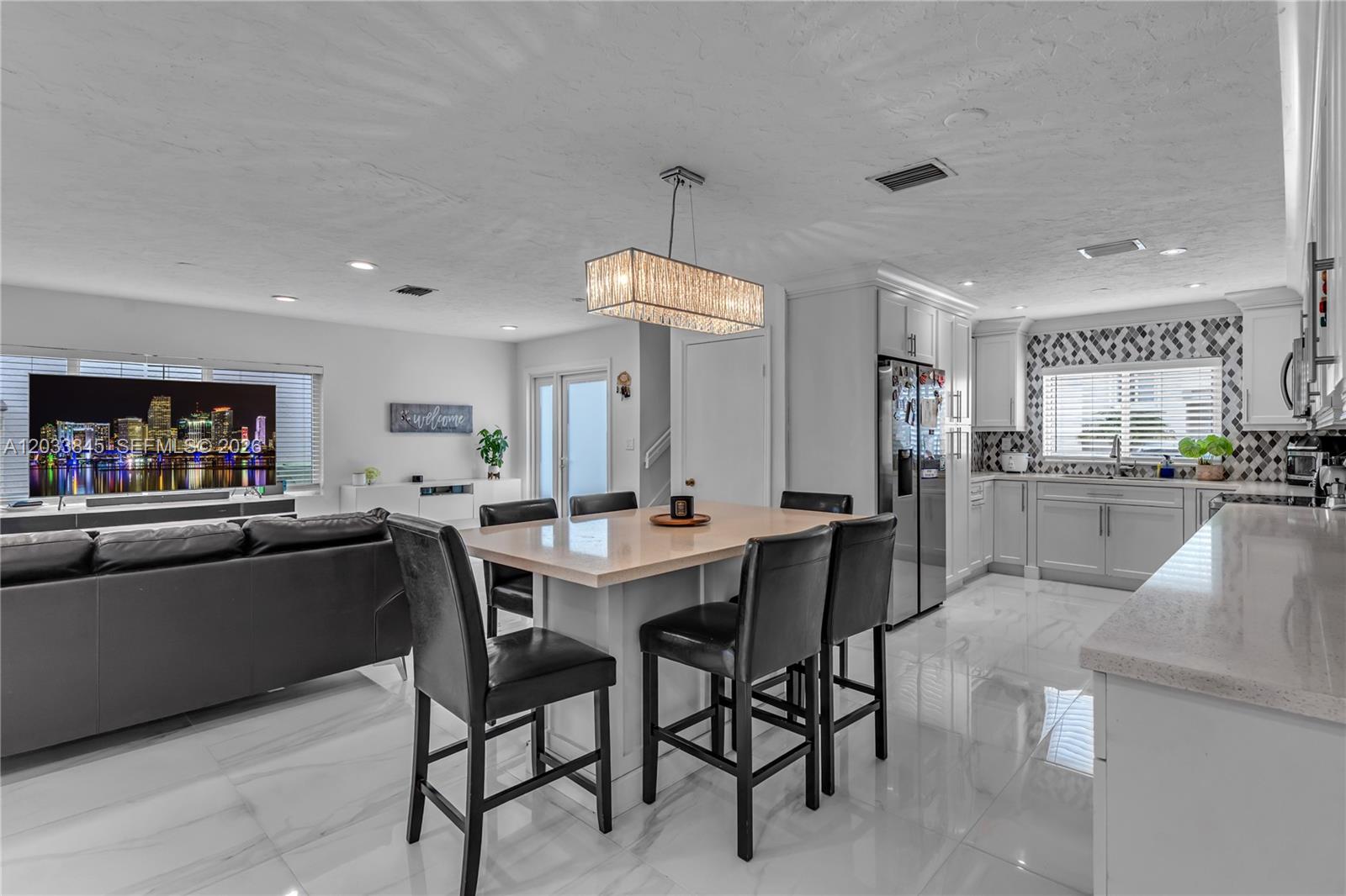 979 Northwest 126th Path Miami, FL 33182 - Photo 9 of 45