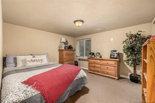 $900,000 | 21916 East Costilla Drive, Aurora, CO 80016