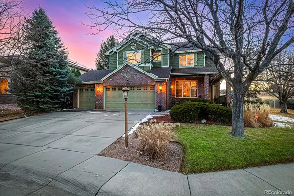 $900,000 | 21916 East Costilla Drive, Aurora, CO 80016