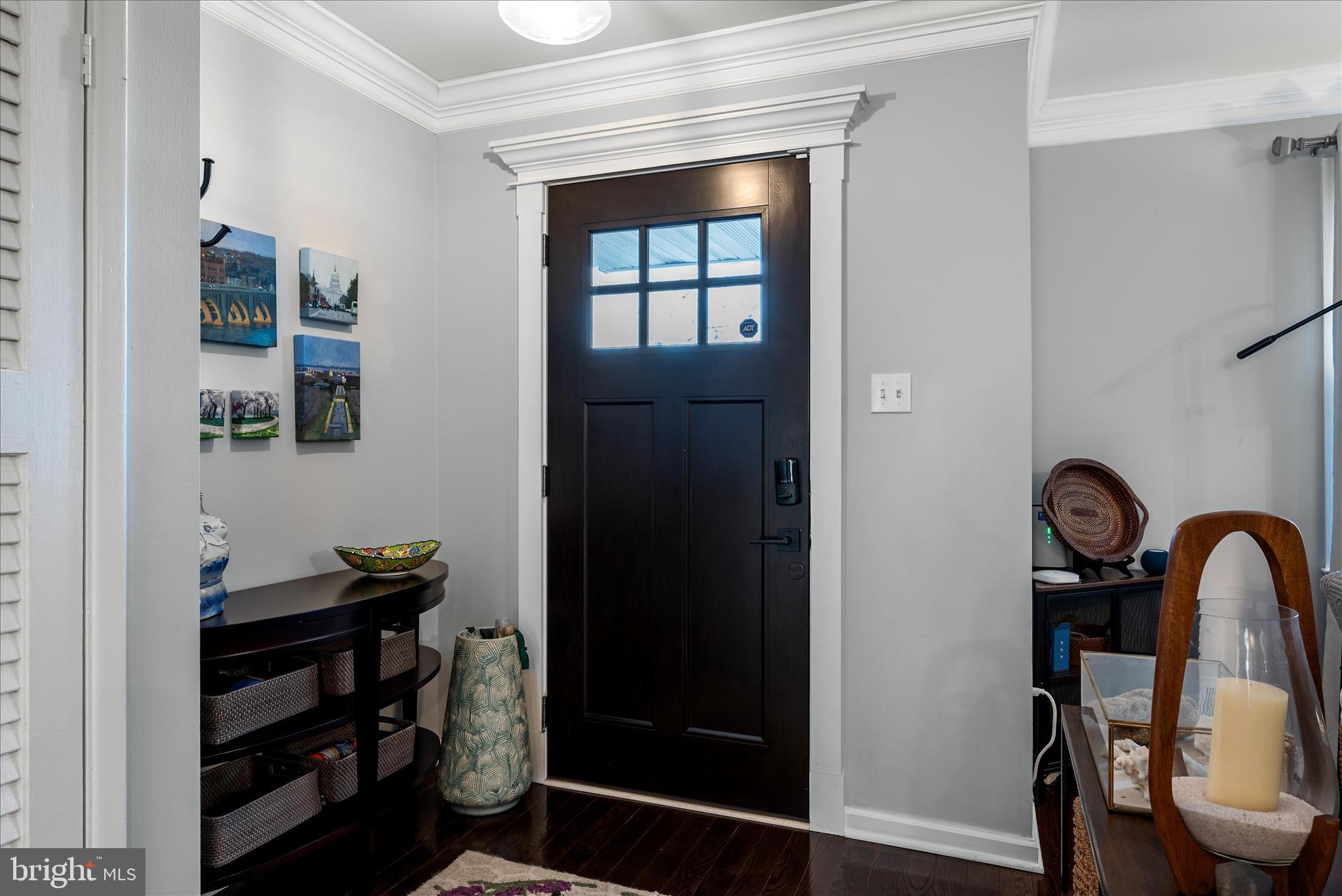 5211 Inverchapel Road Springfield, VA 22151 - Photo 2 of 64 Entry