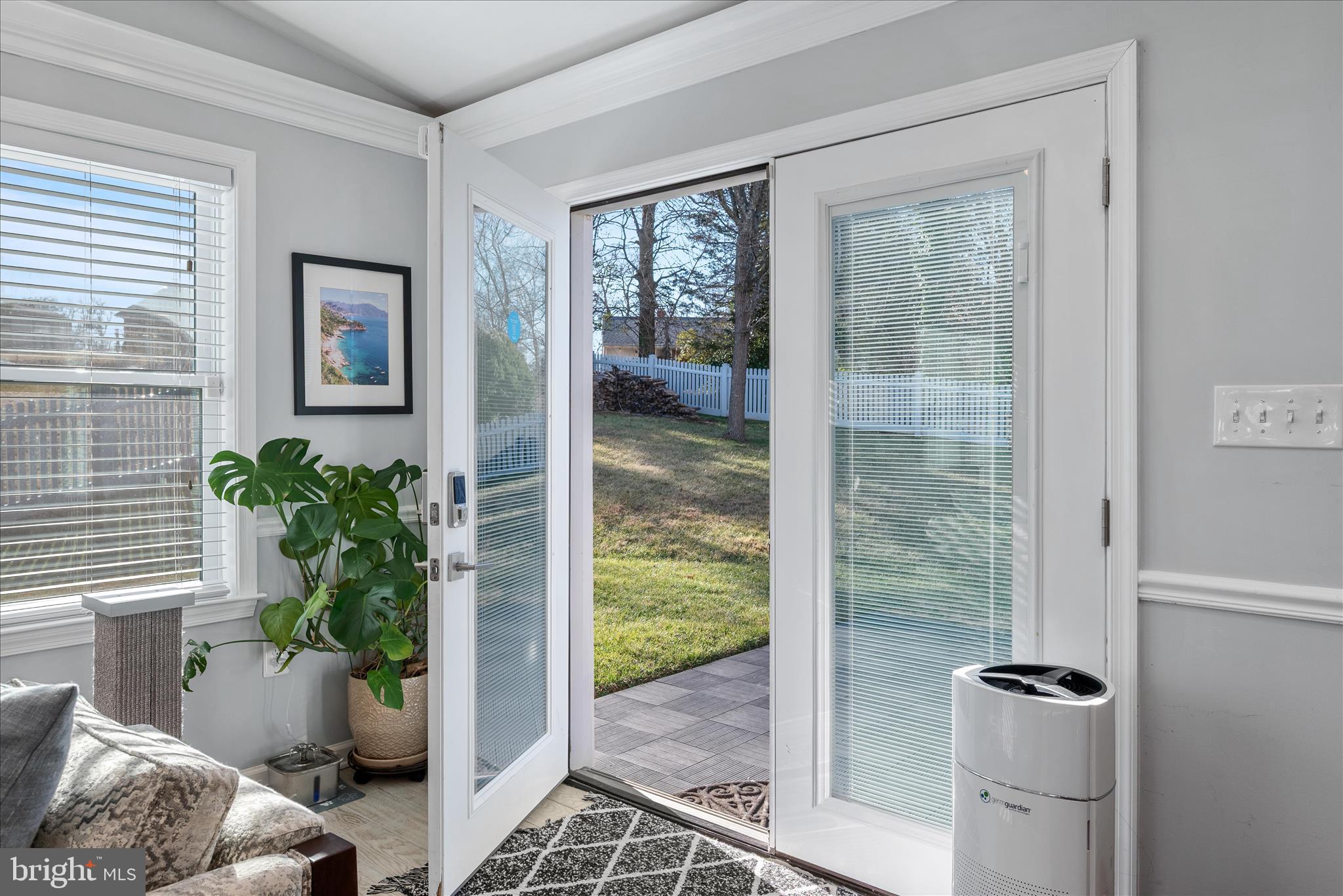 5211 Inverchapel Road Springfield, VA 22151 - Photo 23 of 64 Family Room Doorway
